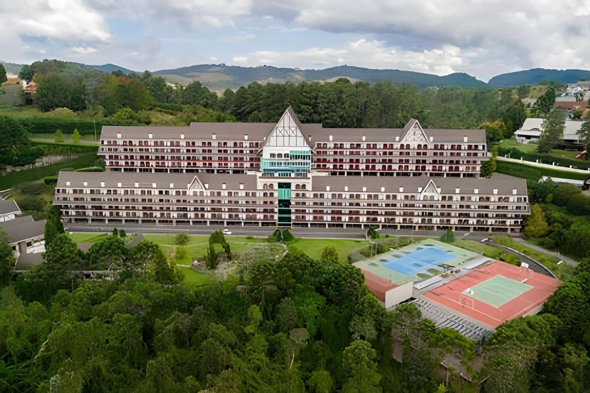 Mineir.Inn | Piscina Aquecida E Lareira Na Serra Campos do Jordao Bagian luar foto
